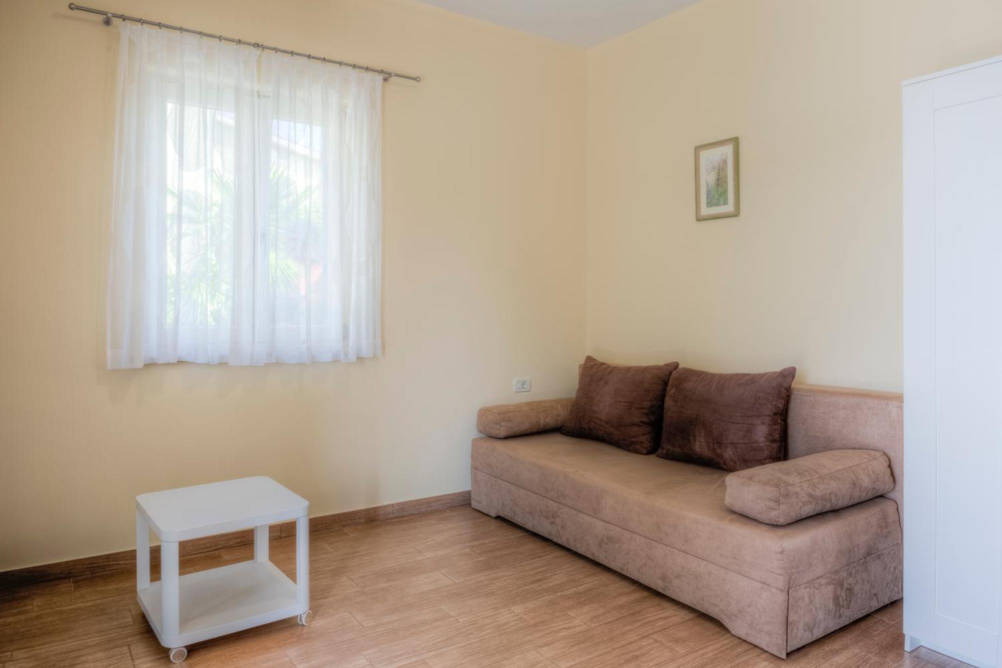 Apartment In Villa Moletto Seaside & Relax - 4 Guests Lovrečica Zewnętrze zdjęcie