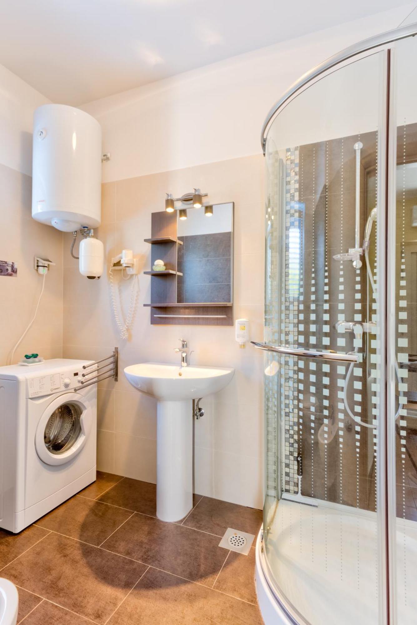 Apartment In Villa Moletto Seaside & Relax - 4 Guests Lovrečica Zewnętrze zdjęcie